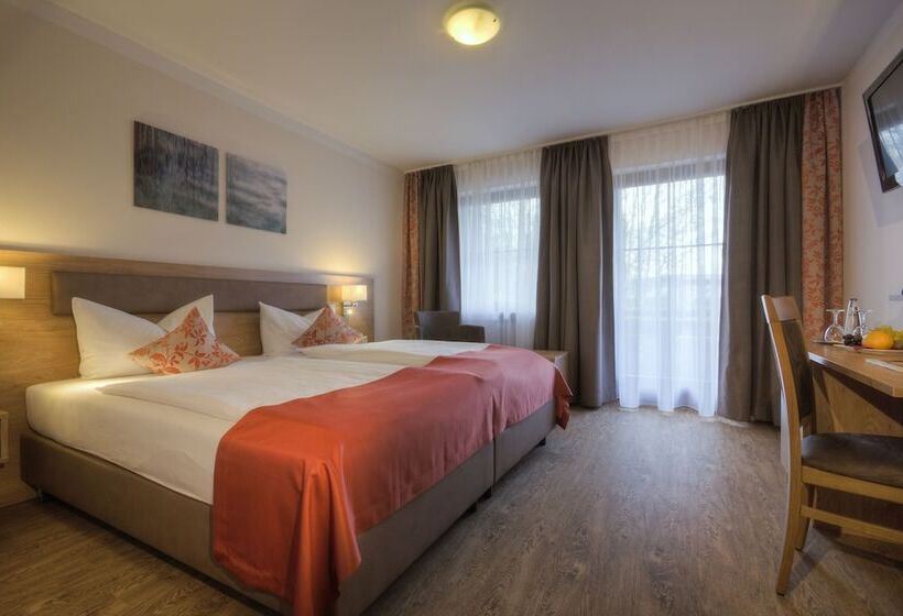 디럭스 룸, Thermenhotel Ströbinger Hof