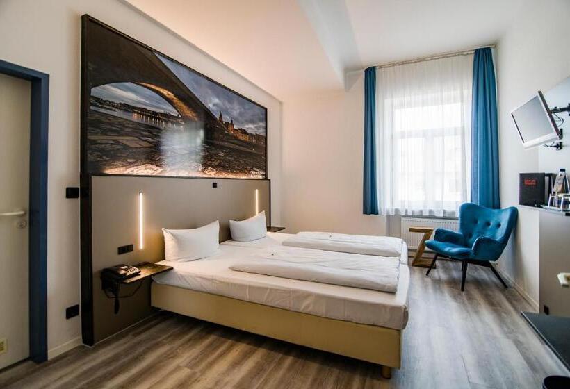 舒适型房间, Weidenhof