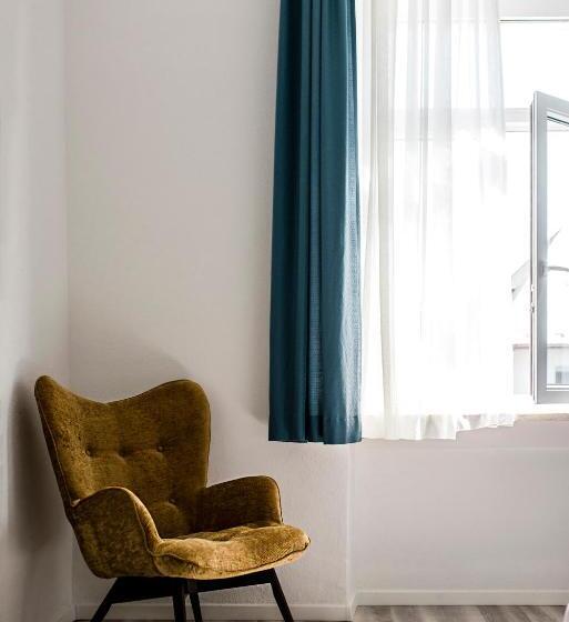 舒适型房间, Weidenhof