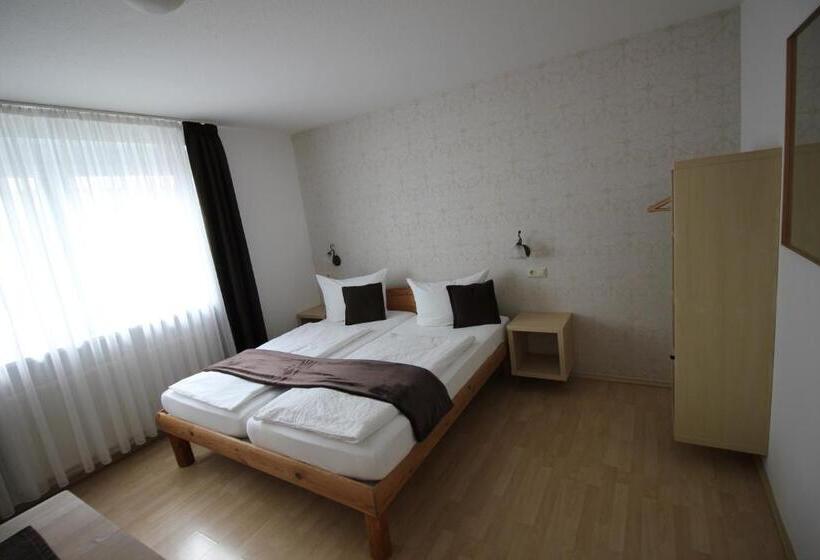 スタンダードルーム, Wirtshaus Krone