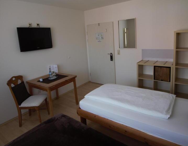 スタンダードシングルルーム, Wirtshaus Krone