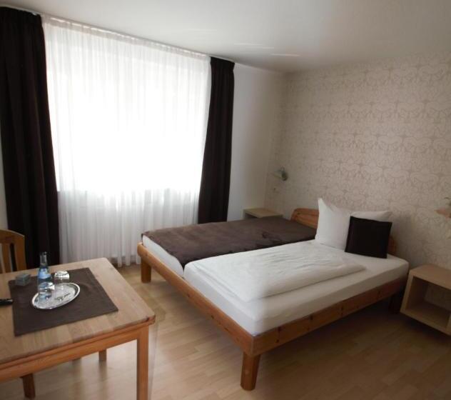 スタンダードシングルルーム, Wirtshaus Krone