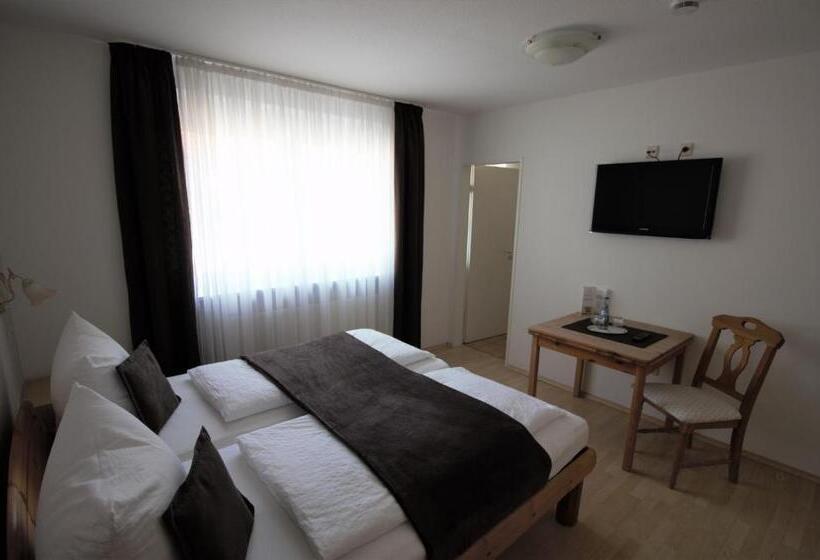 スタンダードルーム, Wirtshaus Krone