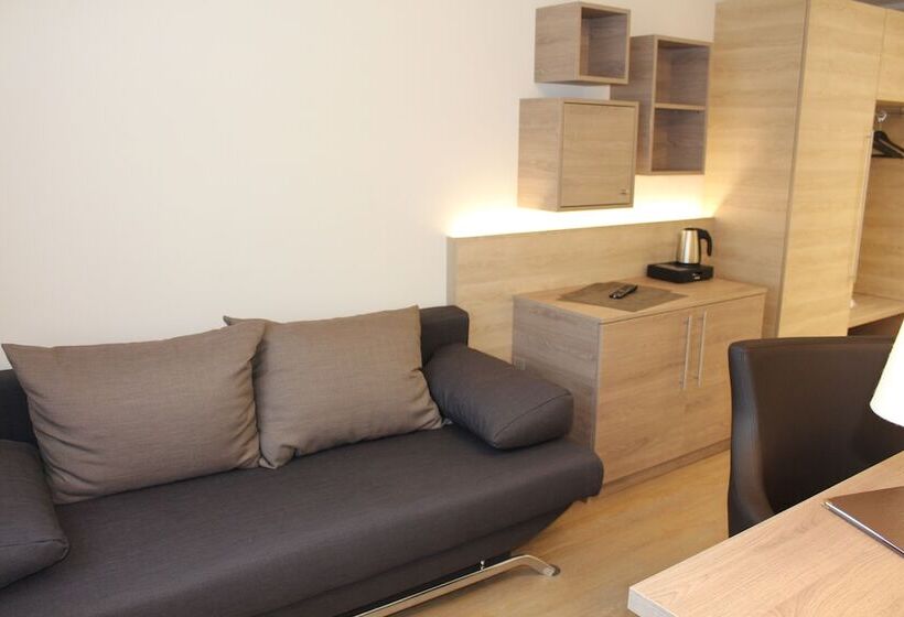 اتاق راحتی سه تخته, Landhaus Jagerkrug