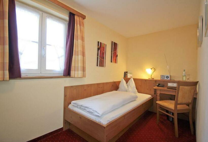 스탠다드 싱글 룸, Beim Hasn