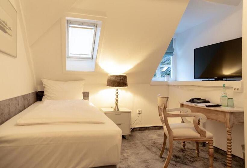 Номер Стандарт Индивидуальный, Parkhotel Fritz Am Brunnen