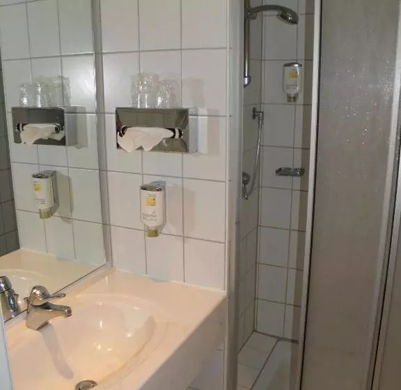 スタンダードトリプルルーム, Parkhotel Schotten