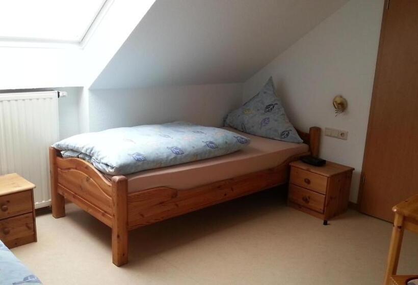 غرفة قياسية فردية, Gasthaus Weber