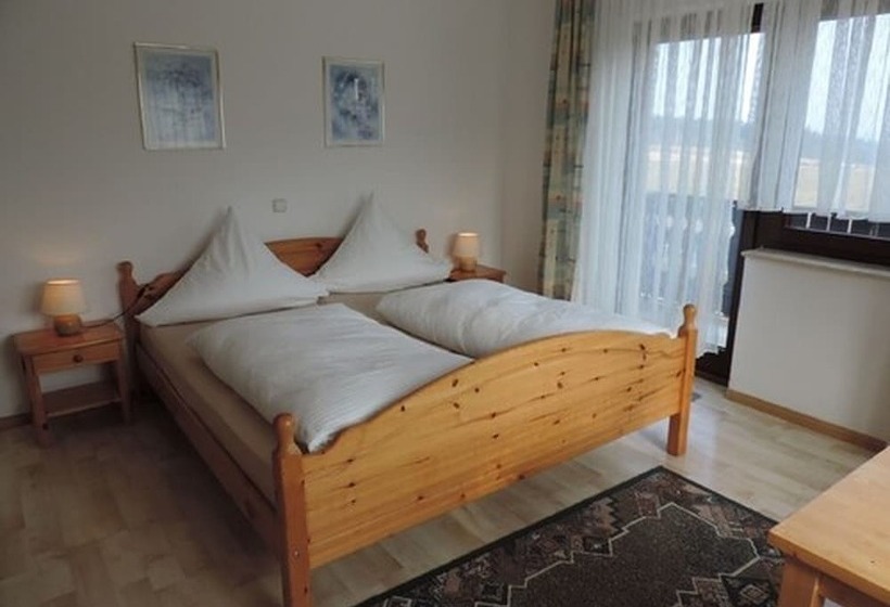 غرفة بيزنس, Gasthaus Weber