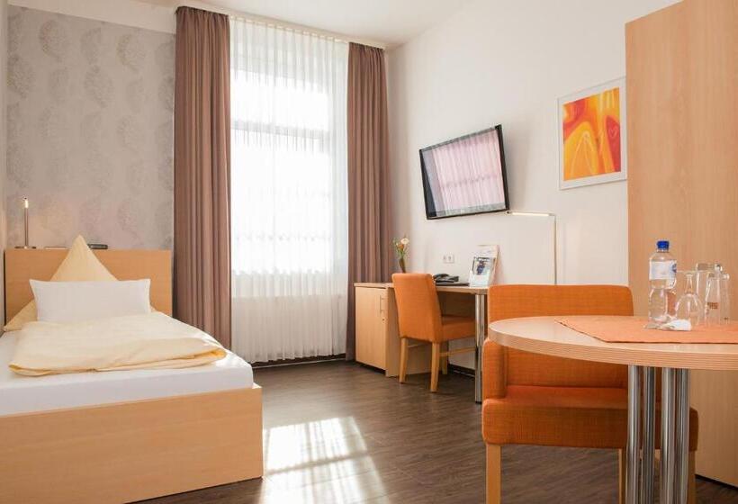 اتاق استاندارد یک نفره, Johanniter Gastehaus