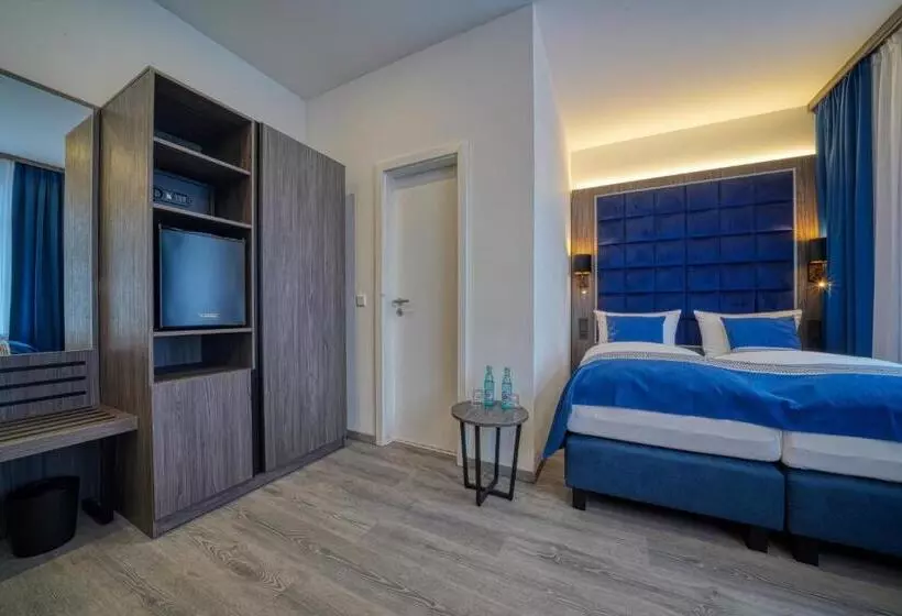 Standard Kolmen Hengen Huone, Zentrum Hotel Stade