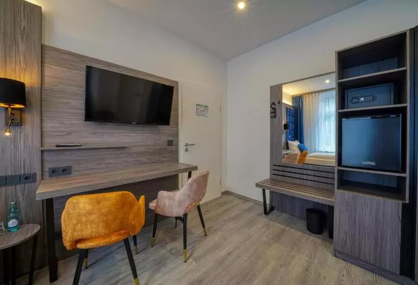 Standard Kolmen Hengen Huone, Zentrum Hotel Stade