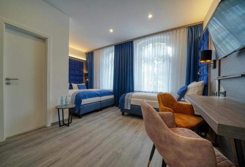 Номер Стандарт Трехместный, Zentrum Hotel Stade
