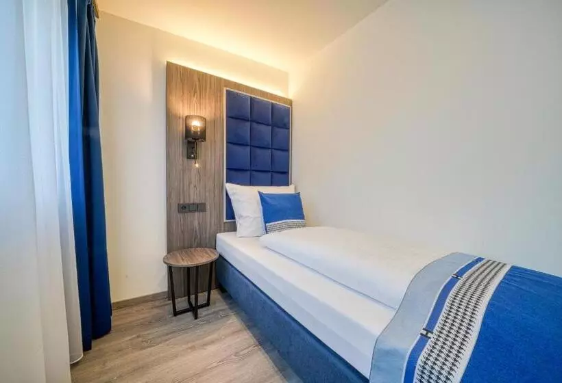Comfort-huoneisto 1 Makuuhuone, Zentrum Hotel Stade