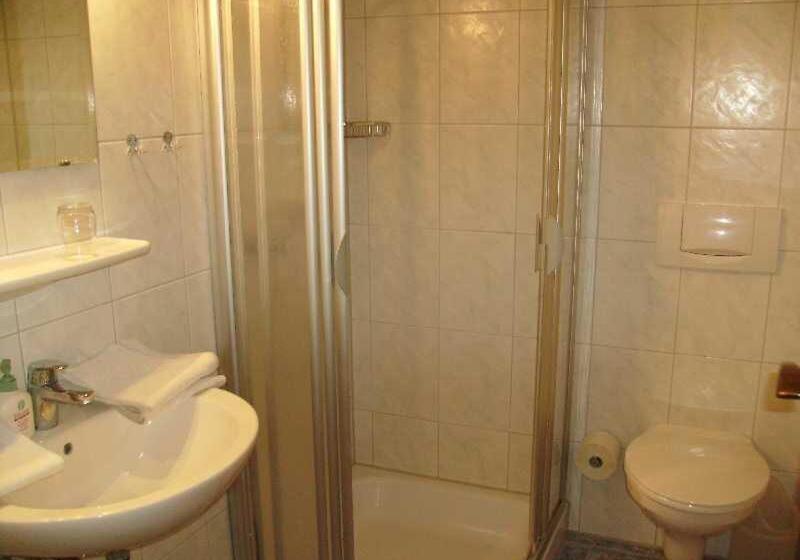 标准间带露台, Café Wahlde