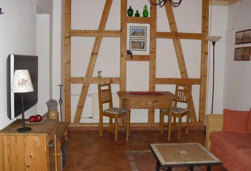 شقة غرفة واحدة, Pension Reuss   Hotel Garni