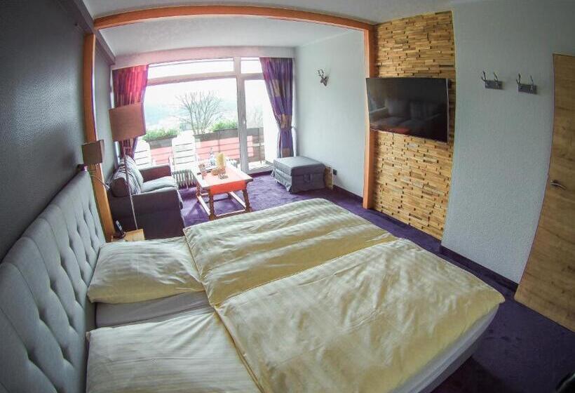 غرفة قياسية, Berghotel Habbel Und Die Welt Kann Warten