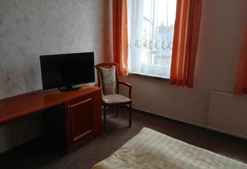 Номер Стандарт Индивидуальный, Gasthof & Hotel Zur Linde