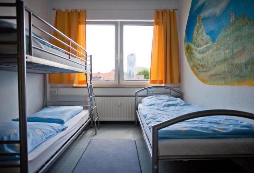 スタンダードトリプルルーム, Hostel Jena