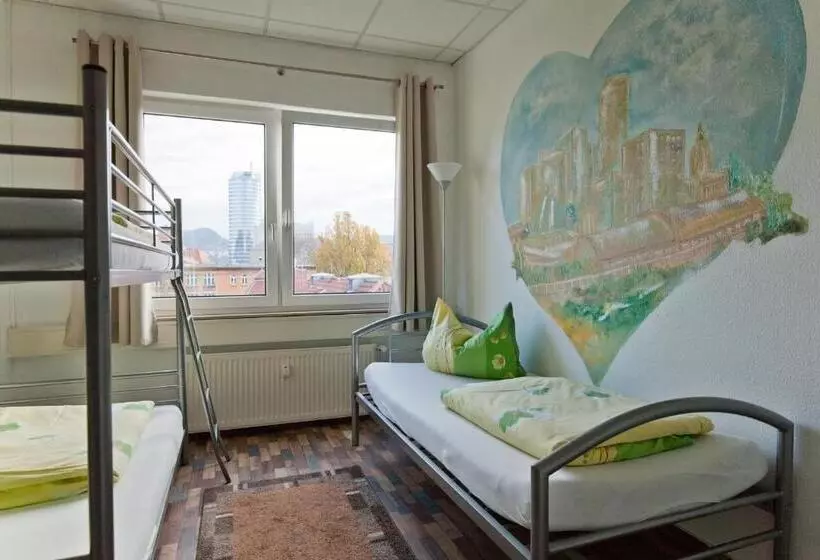 スタンダードトリプルルーム, Hostel Jena