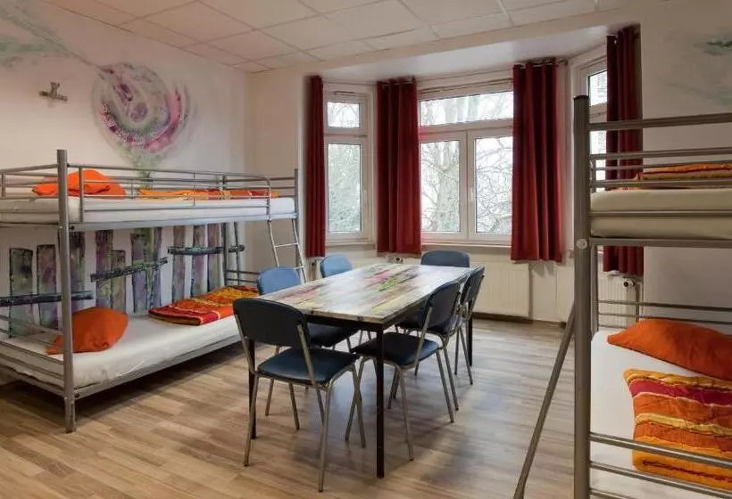スタンダード４人部屋, Hostel Jena