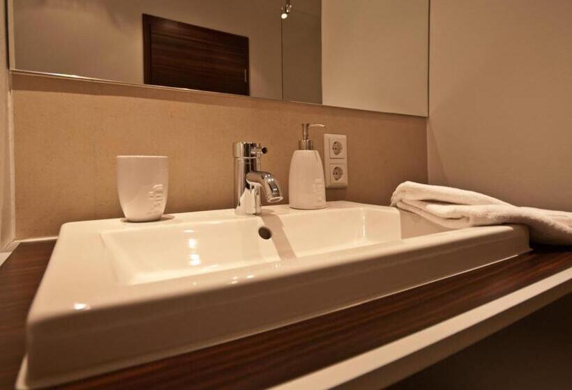 Номер Deluxe, Boardinghouse Bielefeld