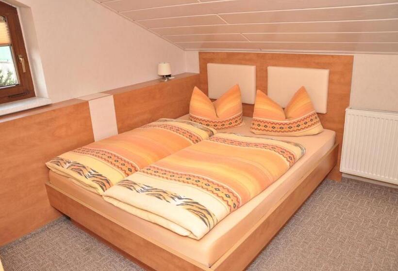 스탠다드 룸, Cafe Hoyer Pension Und Appartements