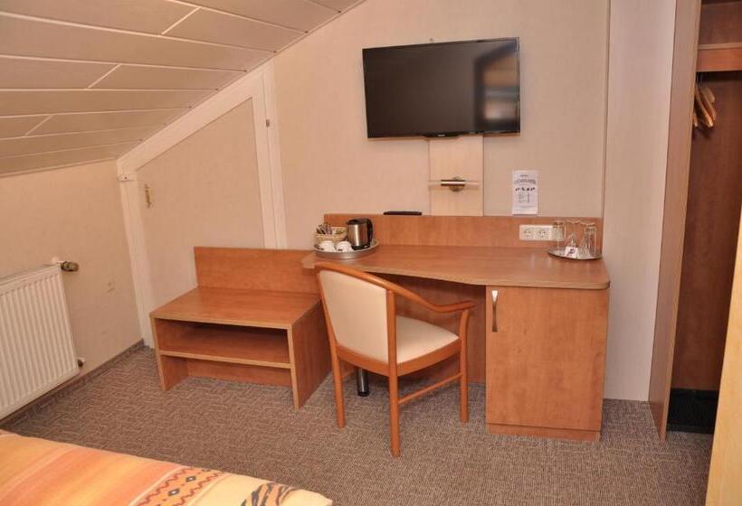 스탠다드 룸, Cafe Hoyer Pension Und Appartements