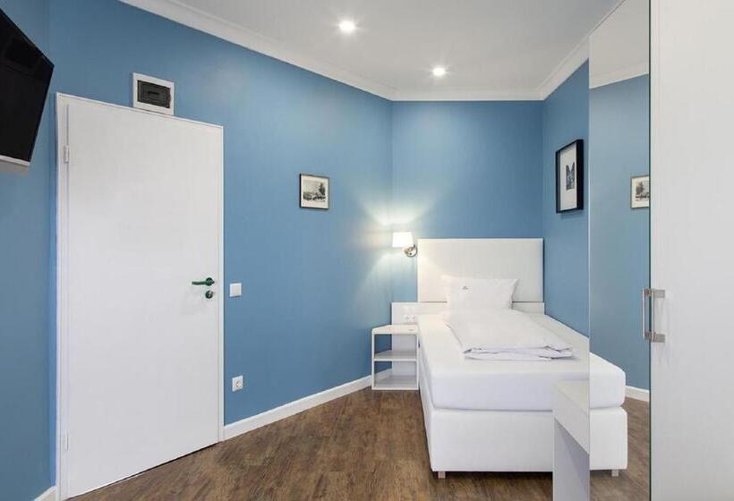 غرفة قياسية فردية, Engelbert