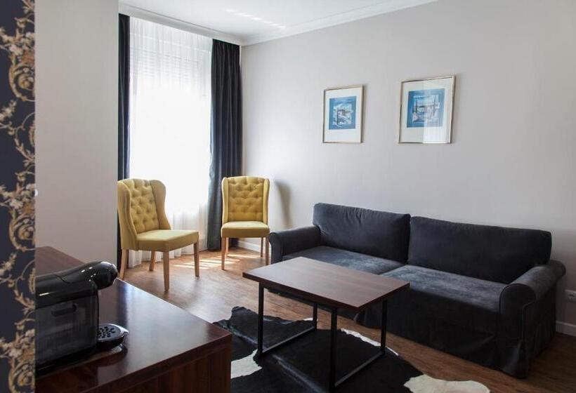 غرفة قياسية, Engelbert