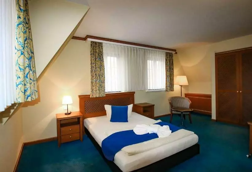 Comfort Yhden Hengen Huone, Gasthaus Zum Schwan