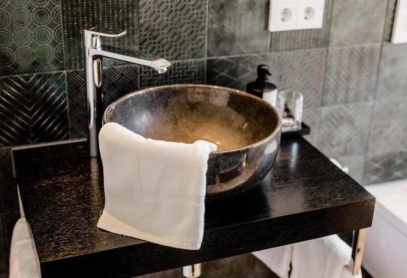 Люкс, Gut Landscheid