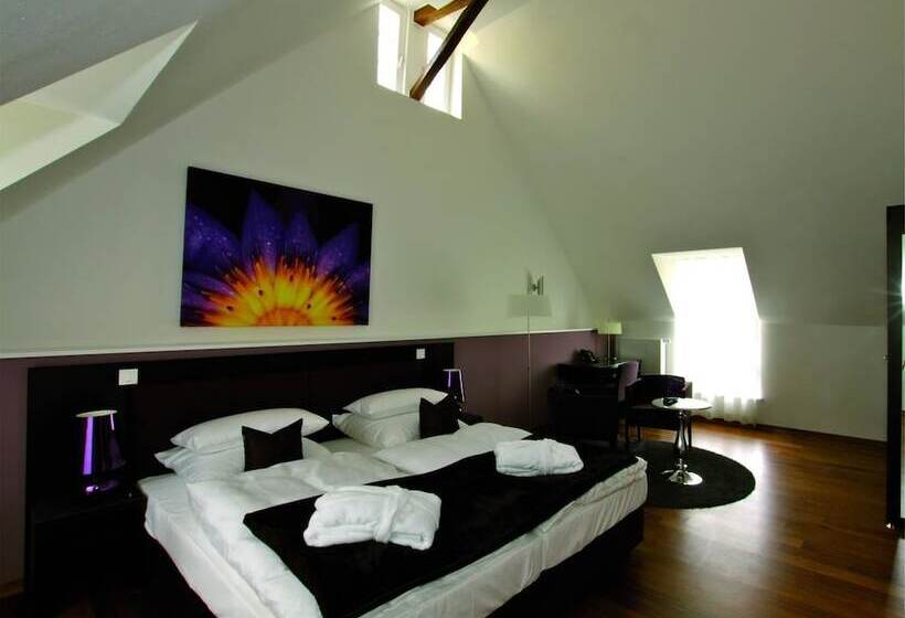 Номер Стандарт, Gut Landscheid