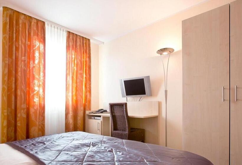 Номер Стандарт, Haus Fabry