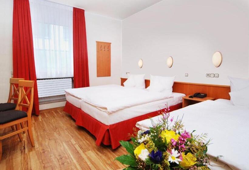 Номер Стандарт Трехместный, Ludwig Superior