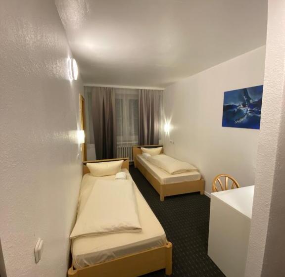 标准间, Luise City   An Der Philharmonie