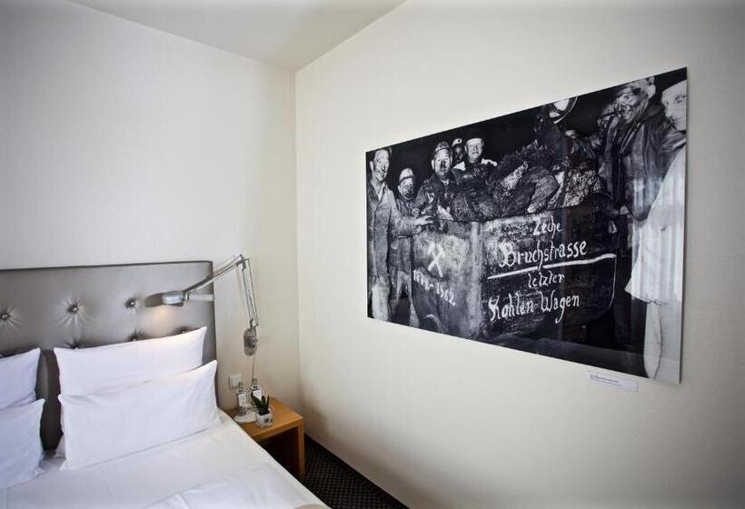 商务房间, Maximilians