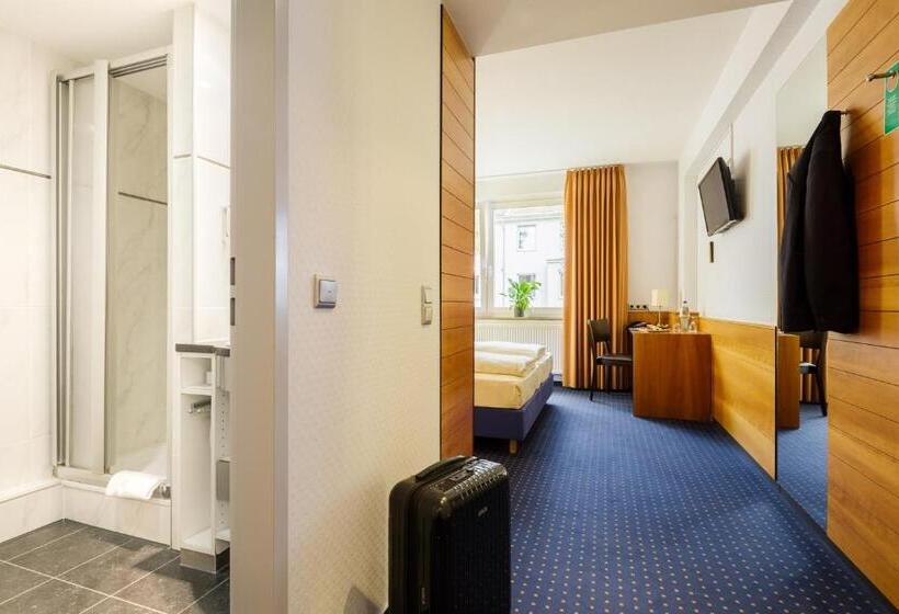 스탠다드 룸, Messehotel Köln Deutz