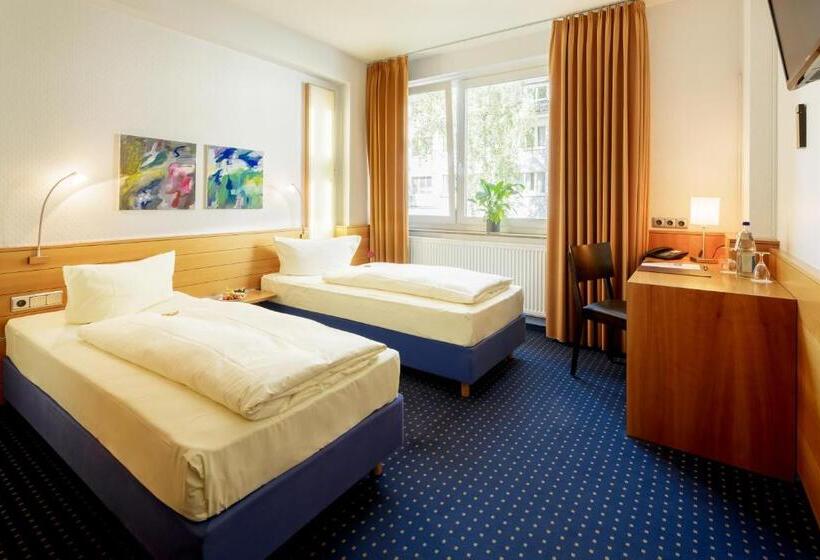 스탠다드 룸, Messehotel Köln Deutz