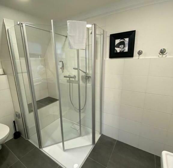 标准单人间, Niedersachsen