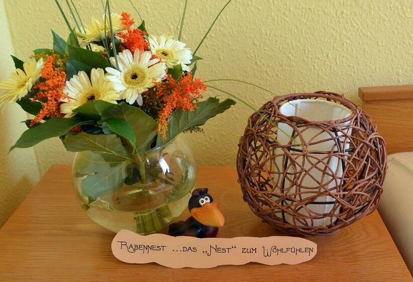 スタンダードルーム, Rabennest