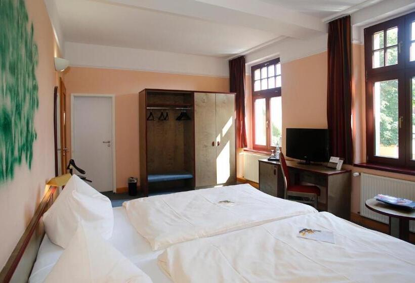 غرفة إقتصادية, Reutterhaus