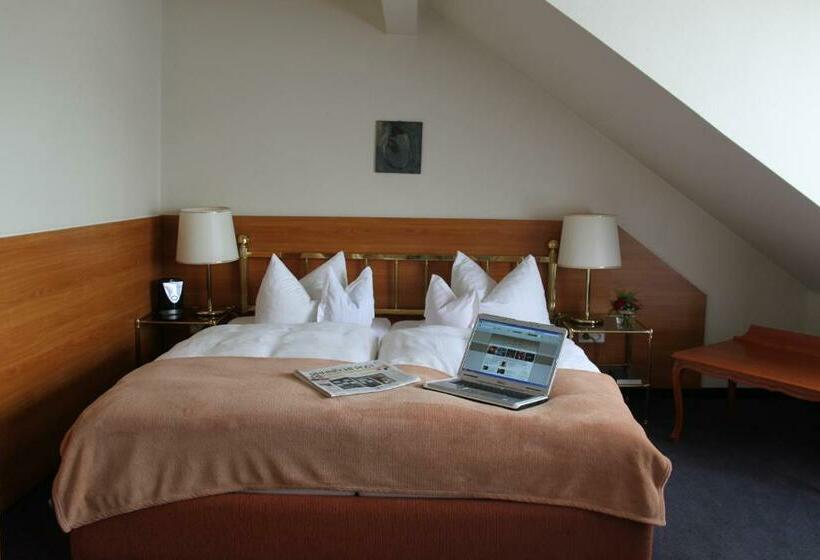 스탠다드 룸, Rheinischer Hof