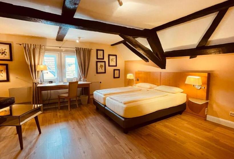 标准间, Salischer Hof