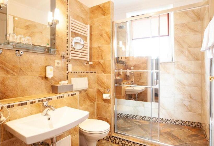 Семейный Номер, Silesia