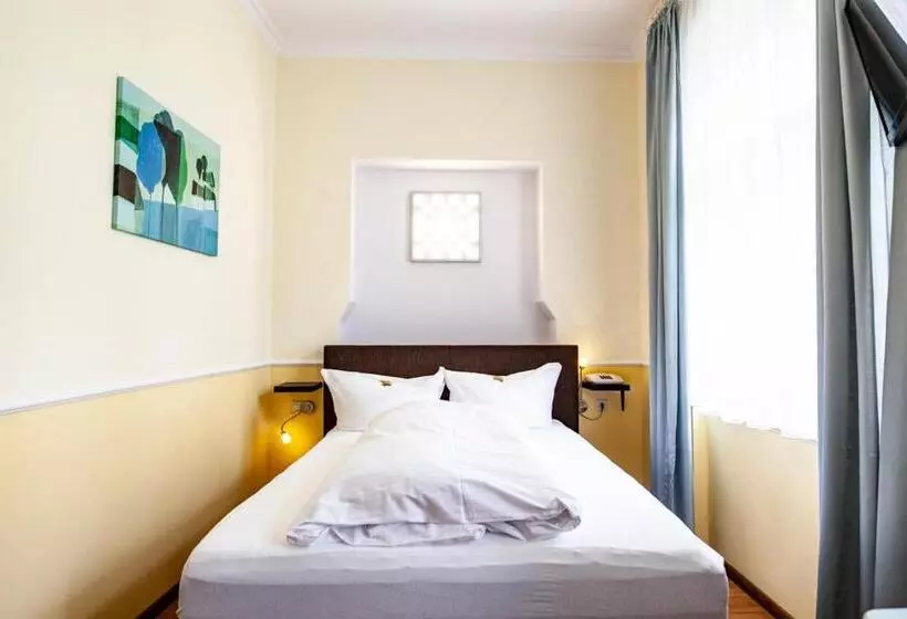 Comfort Single Room, Silesia
