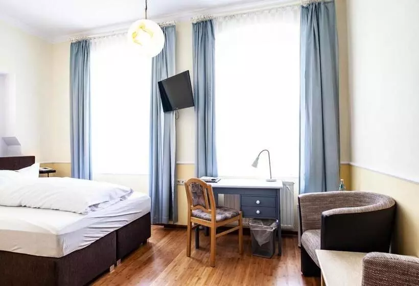 Comfort Single Room, Silesia