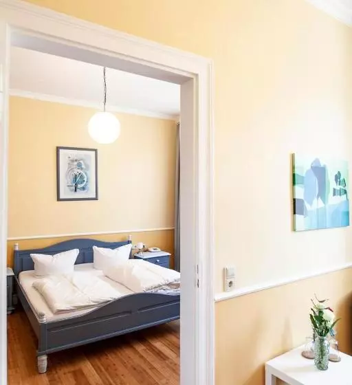 Junior Suite, Silesia