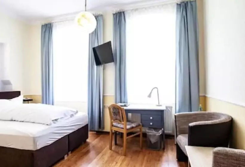 Comfort Single Room, Silesia