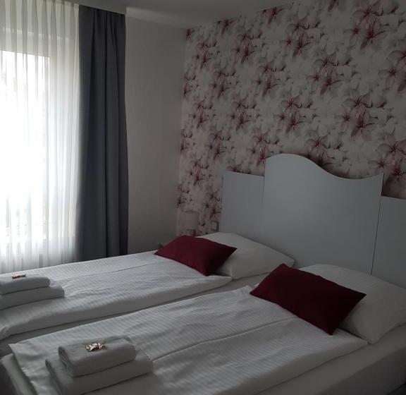 Номер Стандарт, Und Restaurant Rosenkranz